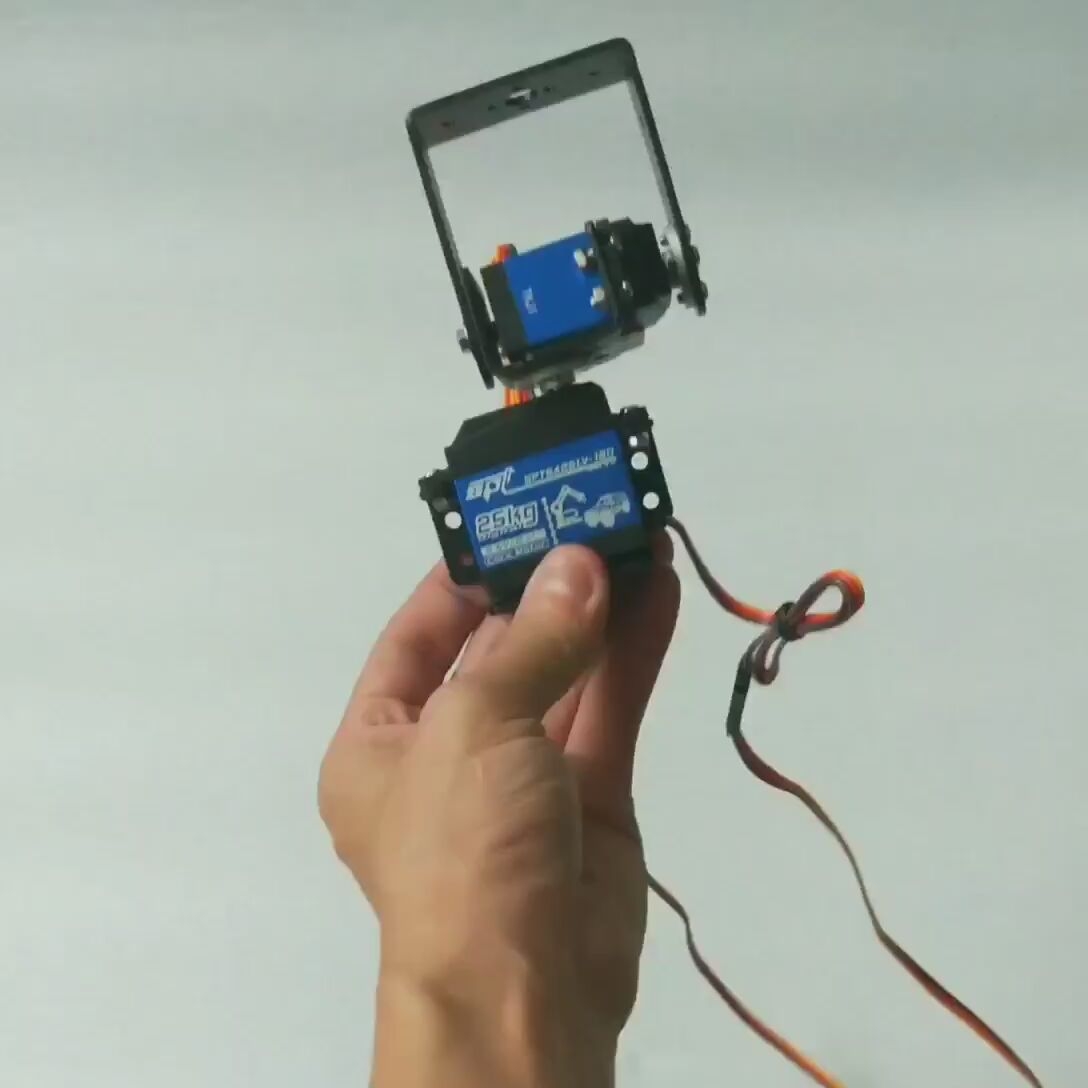 2 dot. Zrobotyzowane uchwyty d – Science Robot recenzja i cena